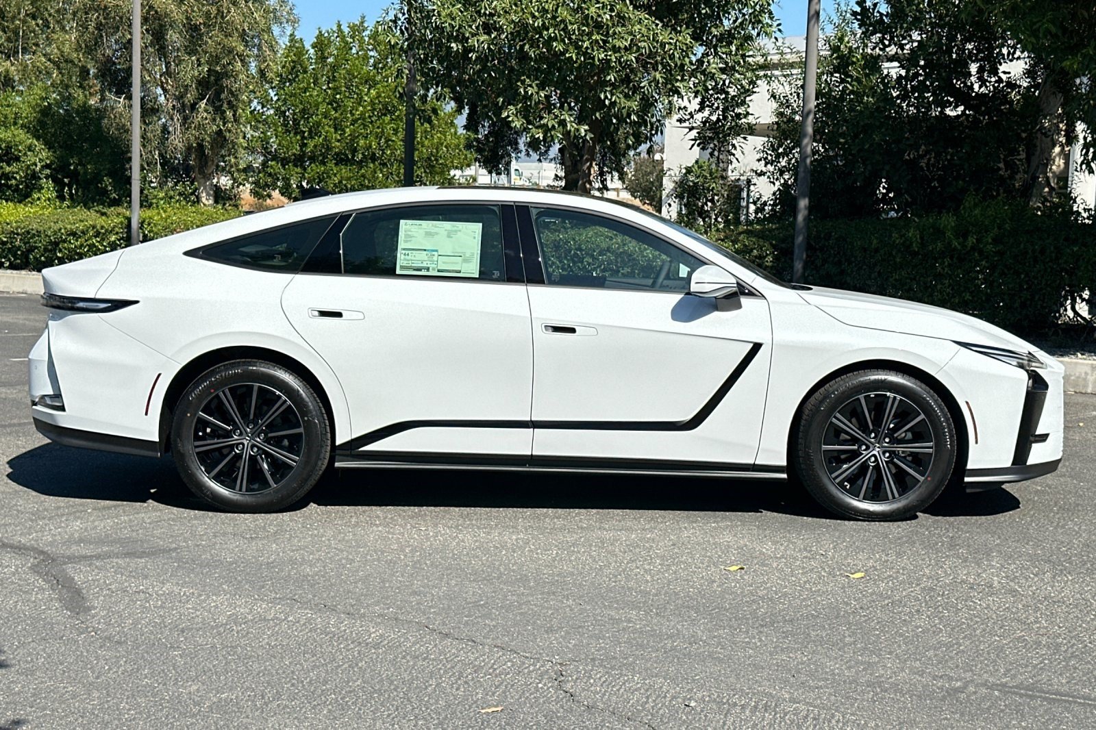 New 2026 Lexus ES 350h AWD w/ Convenience Package image 8