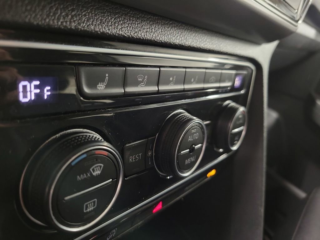 Used 2018 Volkswagen Atlas SEL image 18