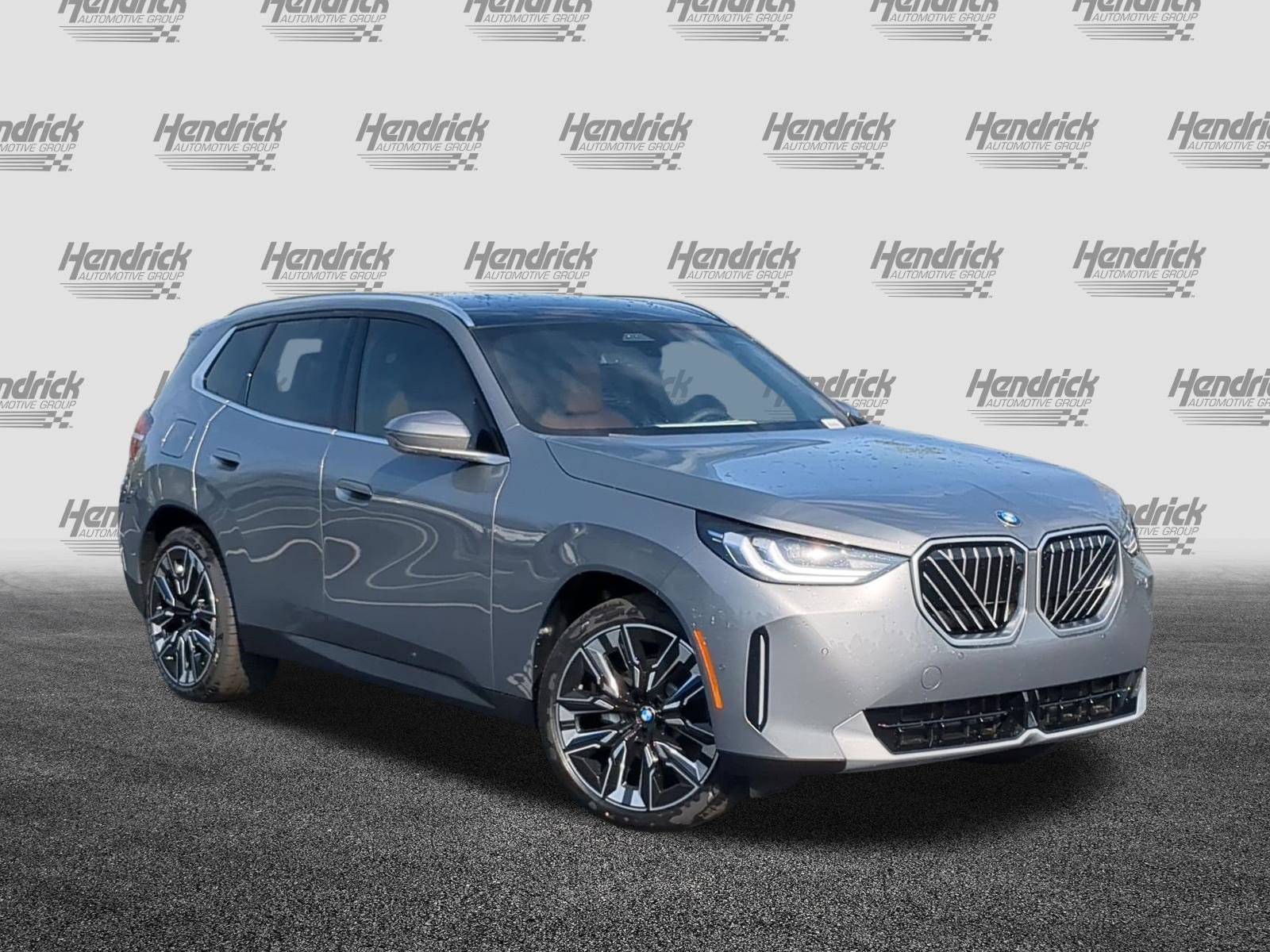 Used 2026 BMW X3 xDrive30i w/ Premium Package AWD/4WD image 2