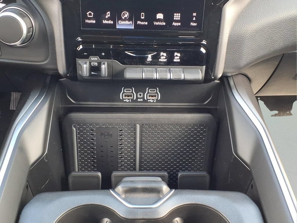 New 2026 RAM 1500 Lone Star AWD/4WD image 12