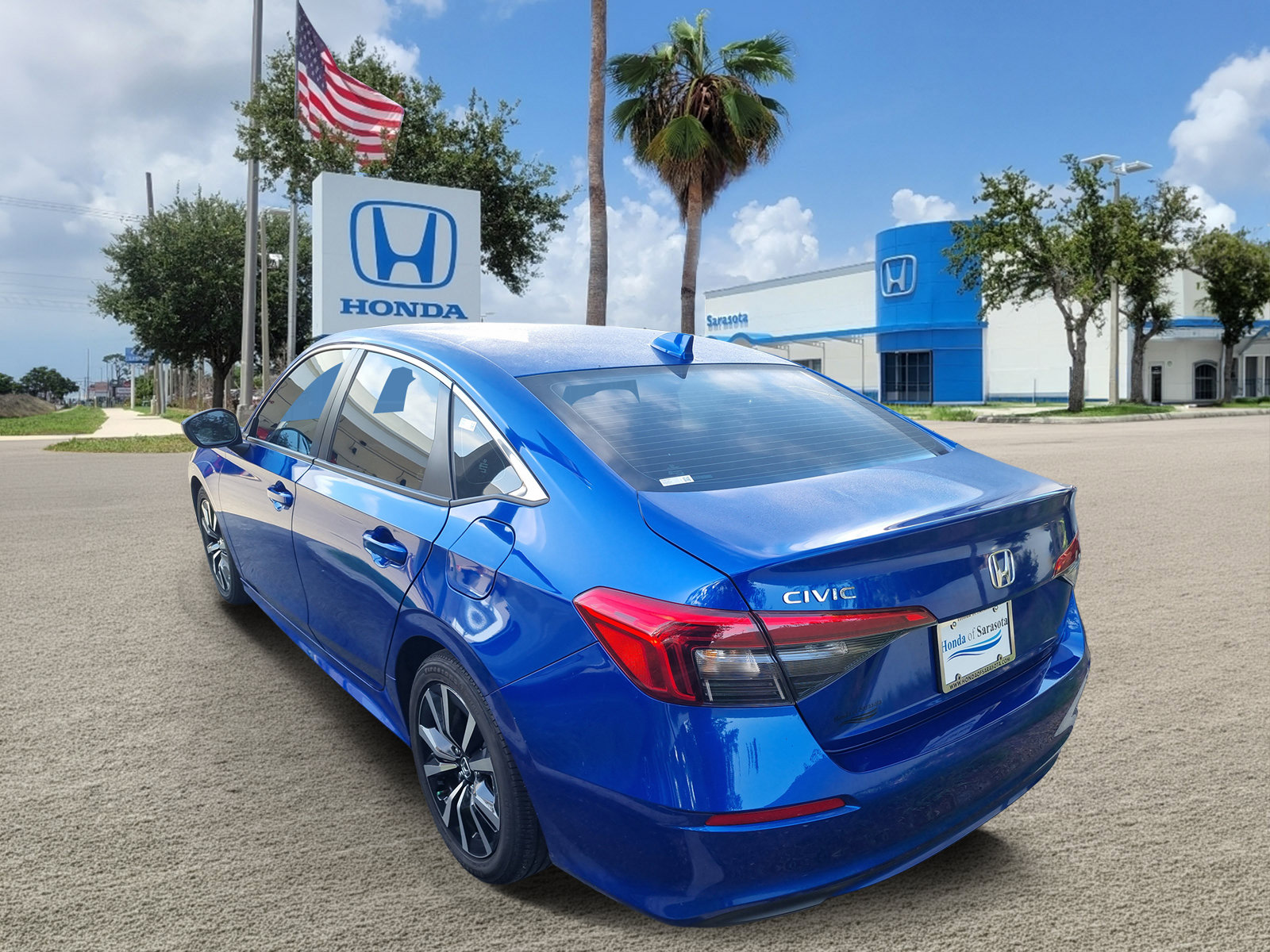 Used 2023 Honda Civic EX image 5