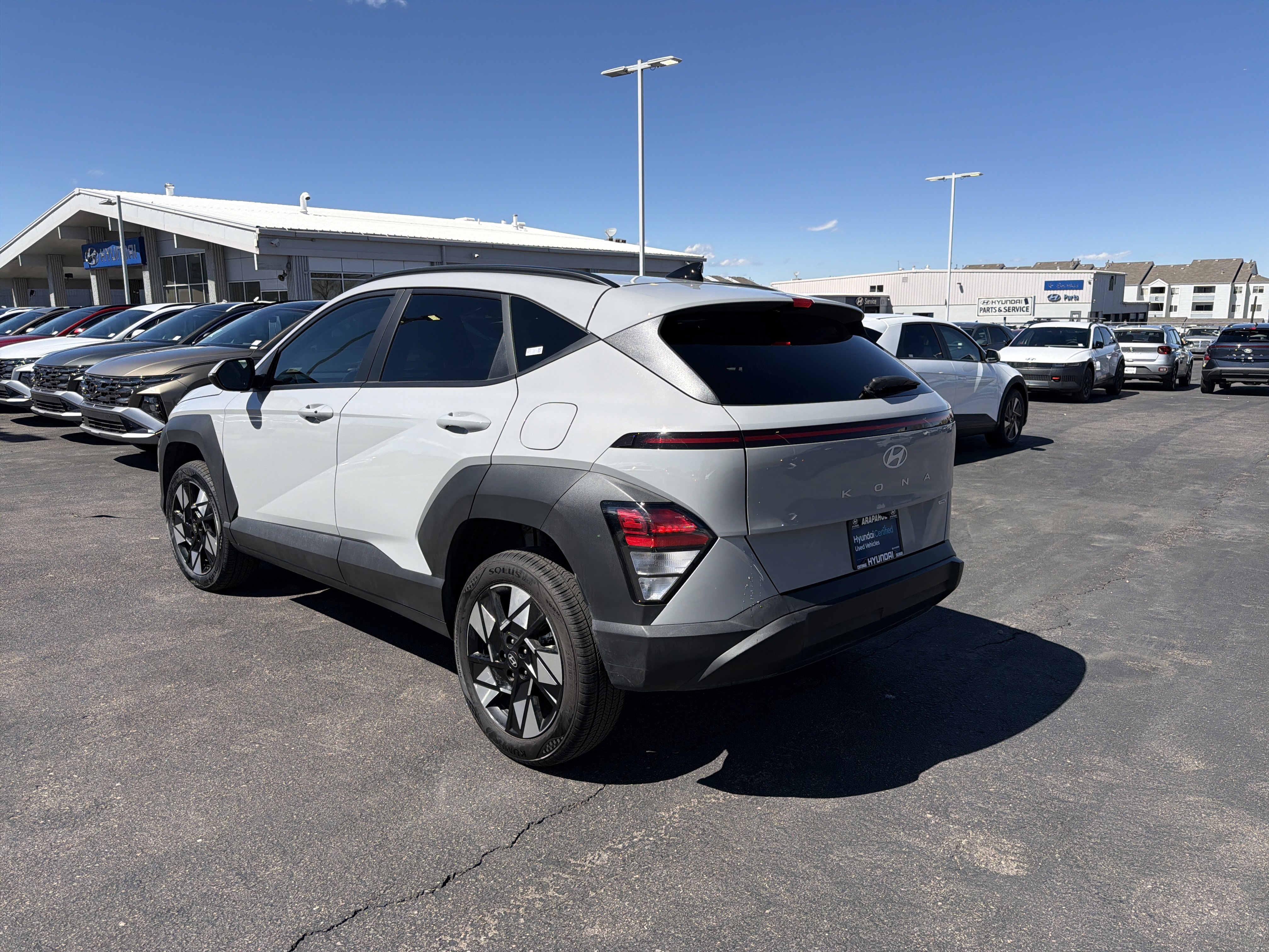 Used 2025 Hyundai Kona SEL image 5