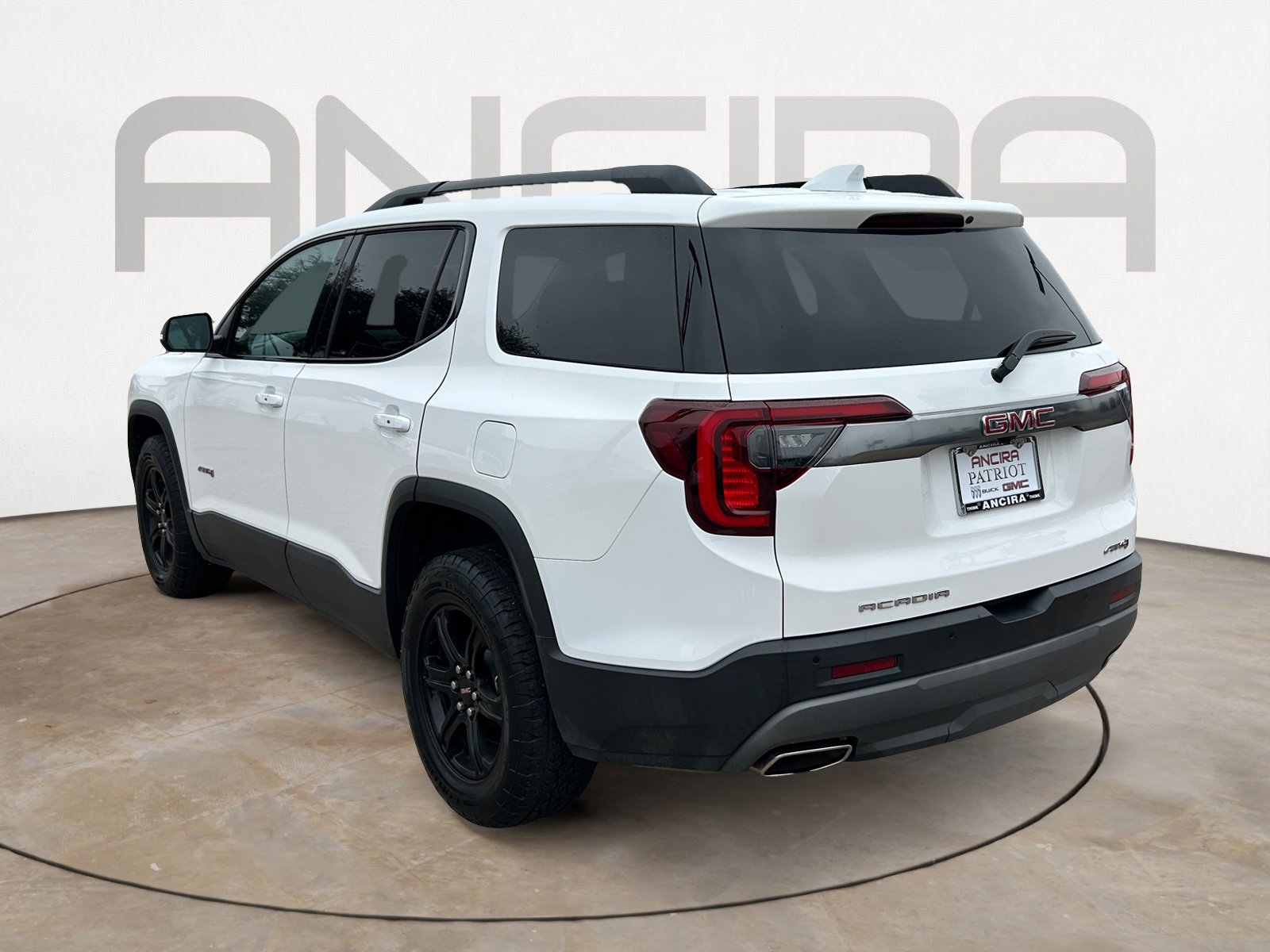 Used 2020 GMC Acadia AT4 image 8