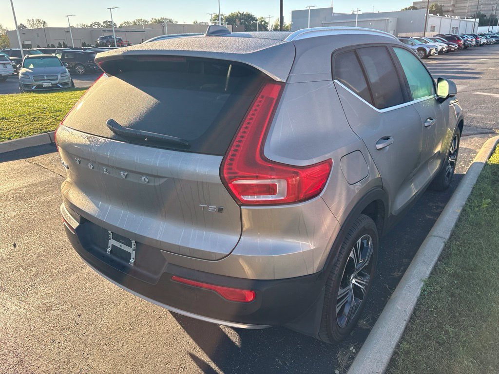 Used 2021 Volvo XC40 T5 Inscription w/ Advanced Package AWD/4WD image 4