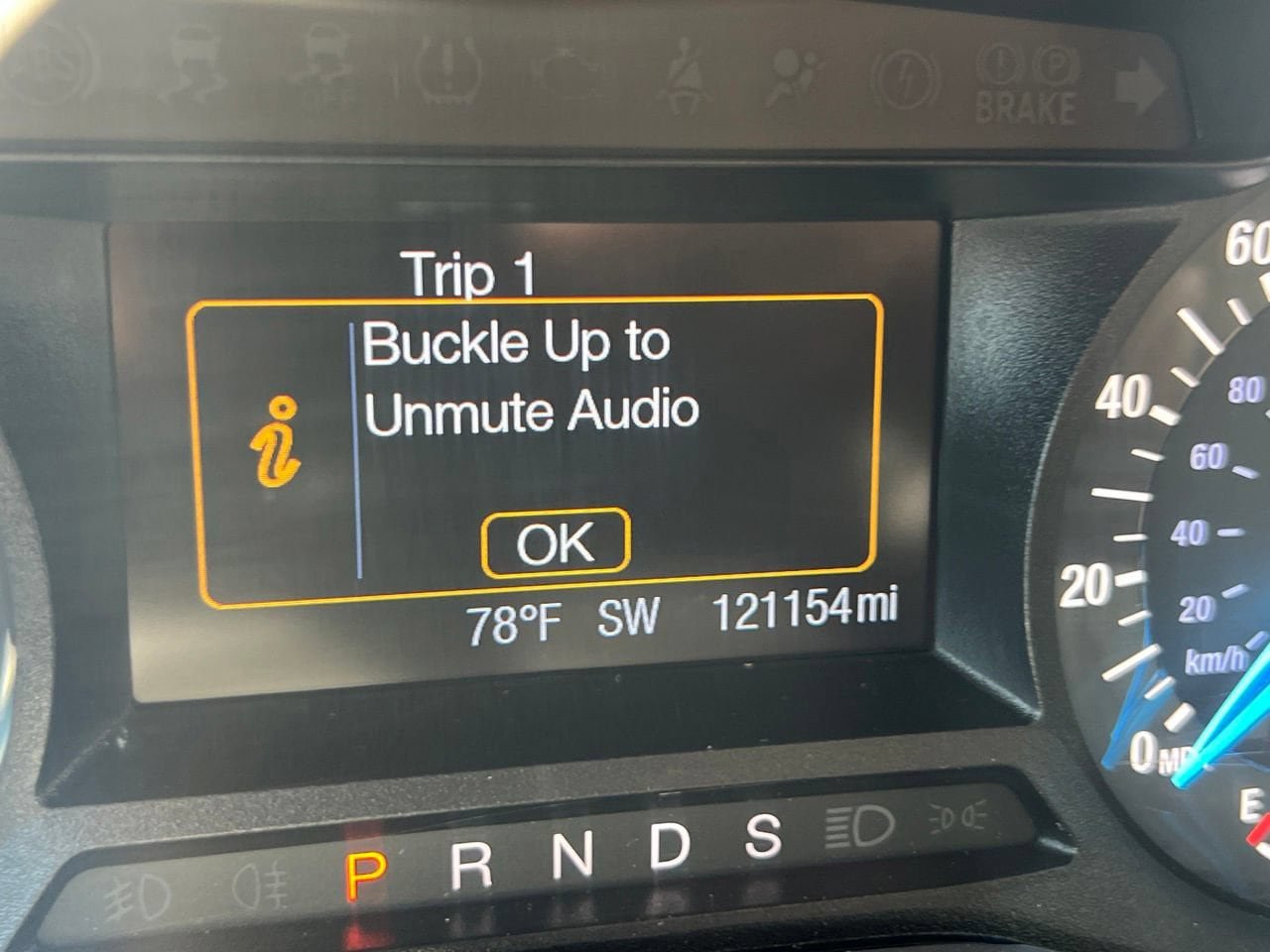 Used 2016 Ford Fusion SE FWD image 16