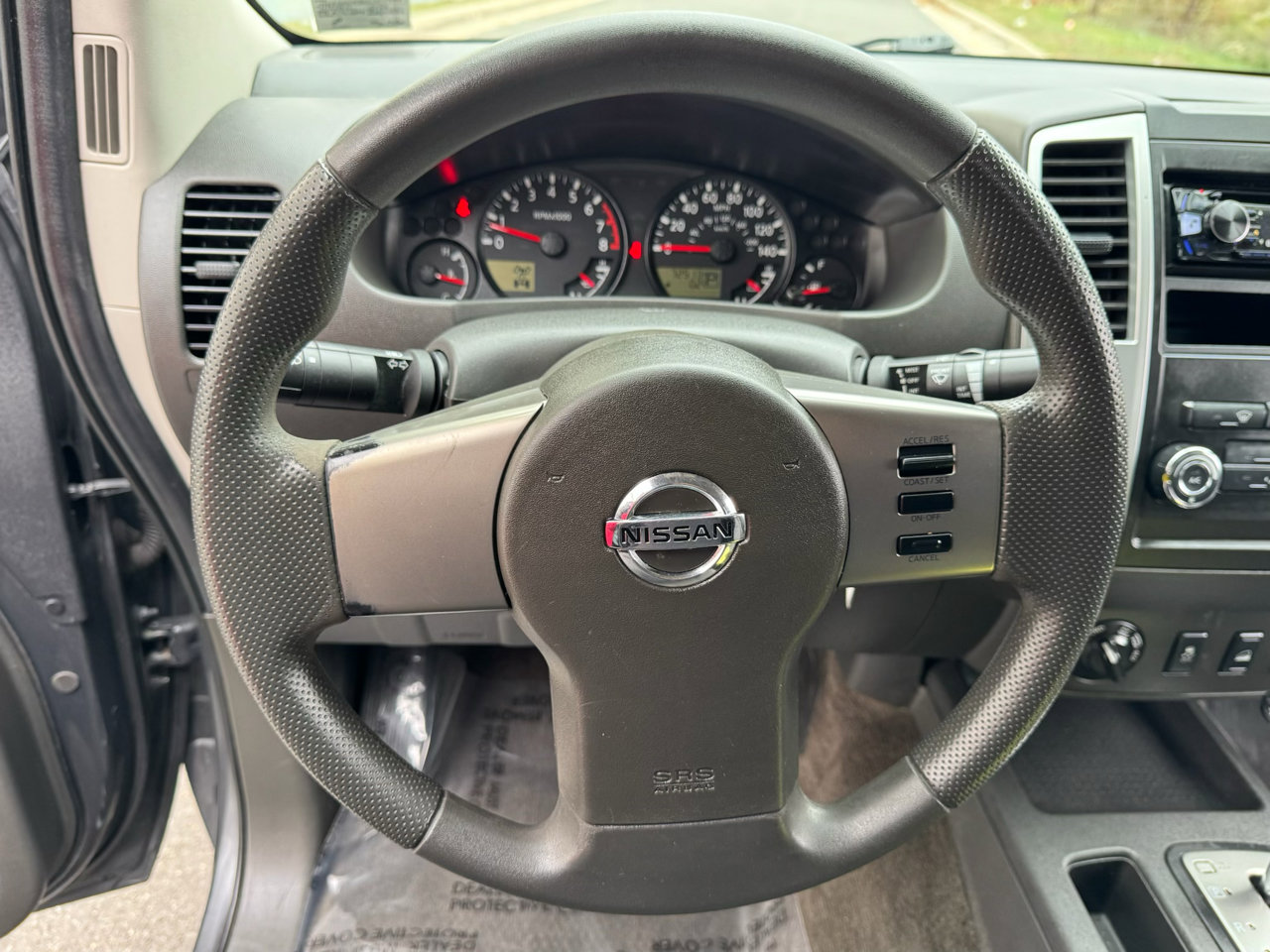 Used 2012 Nissan Frontier SV image 29