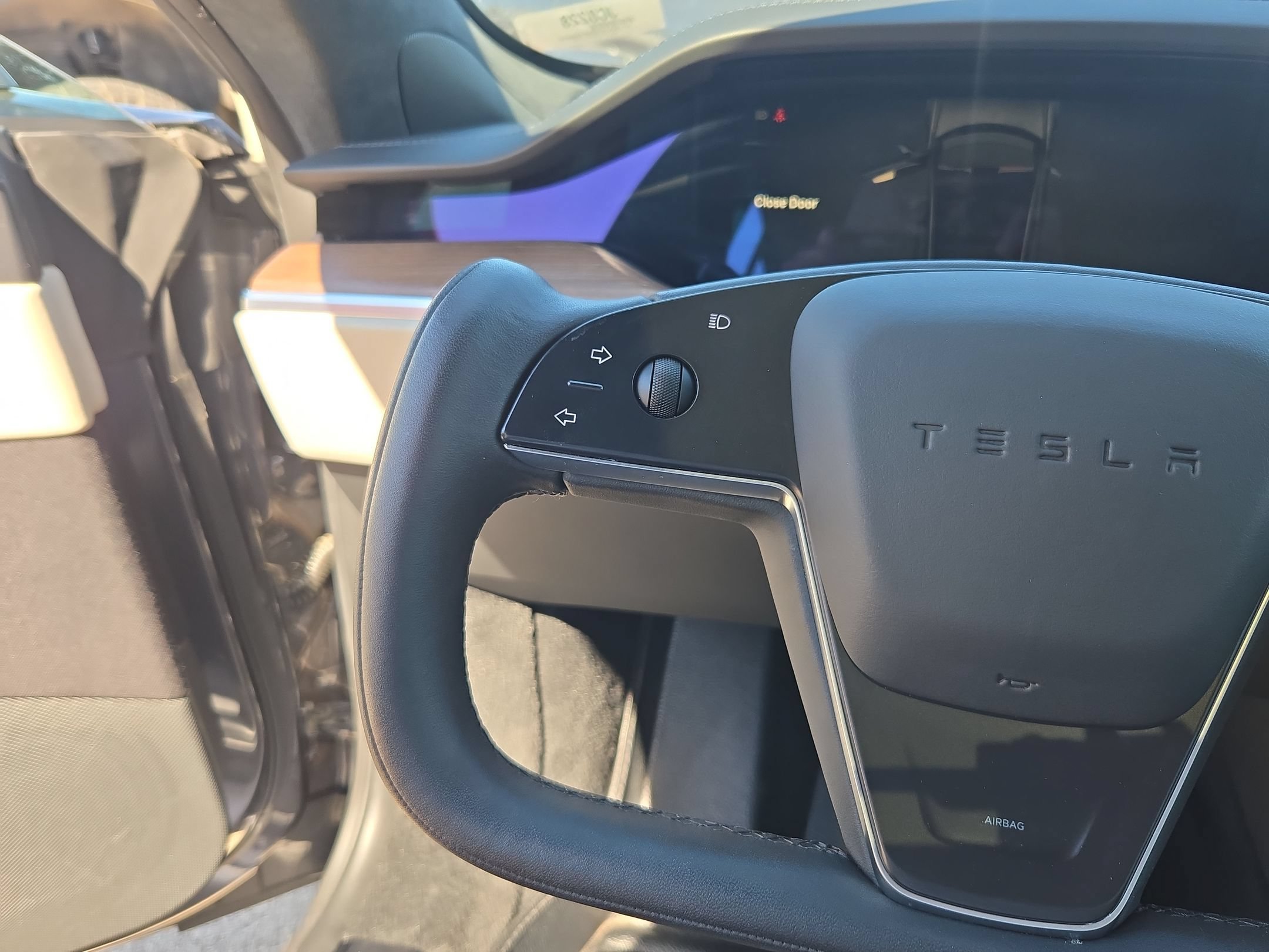 Used 2022 Tesla Model S AWD/4WD image 21
