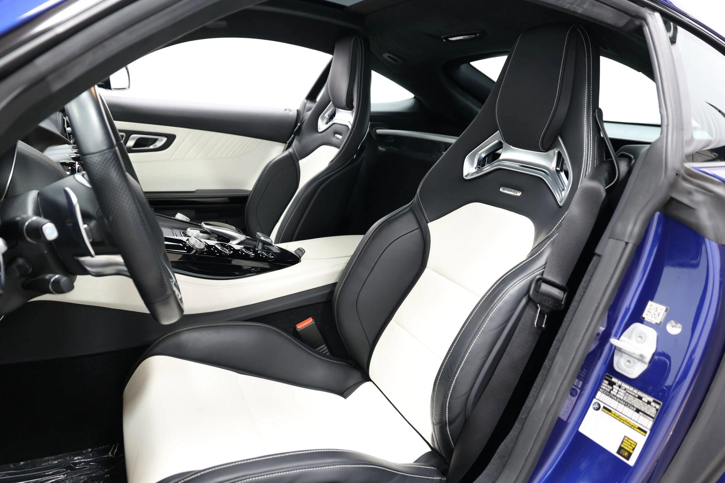 Used 2017 Mercedes-Benz AMG GT Coupe image 15