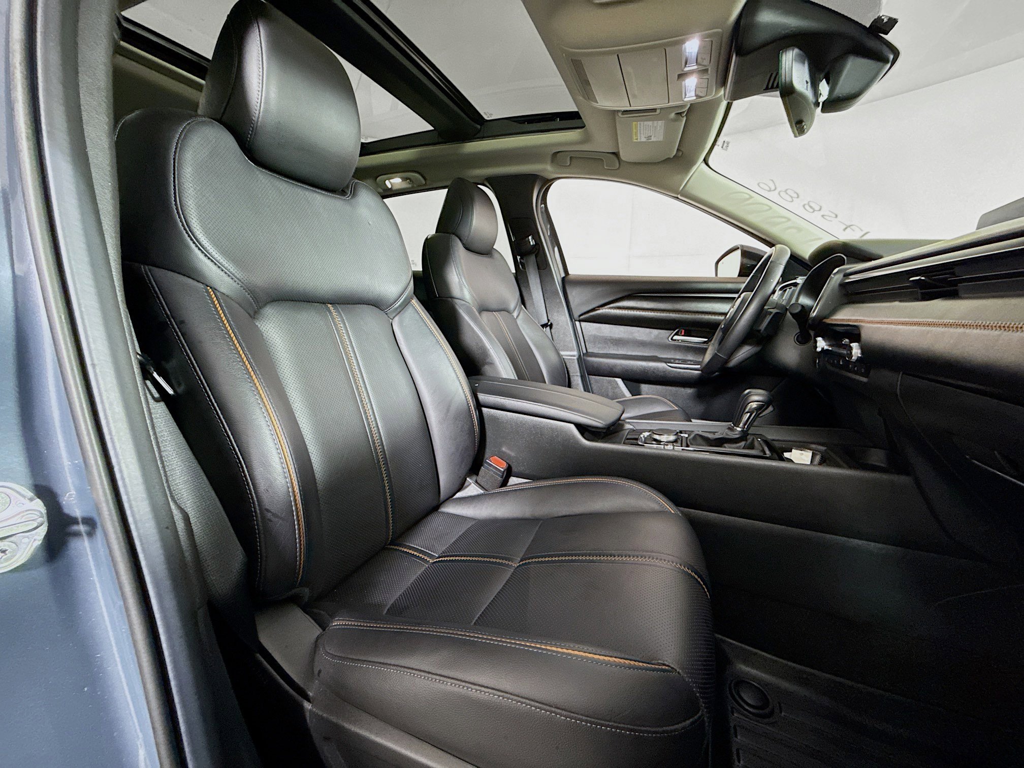 Used 2024 MAZDA CX-50 2.5 Turbo w/ Premium Plus Pkg image 28