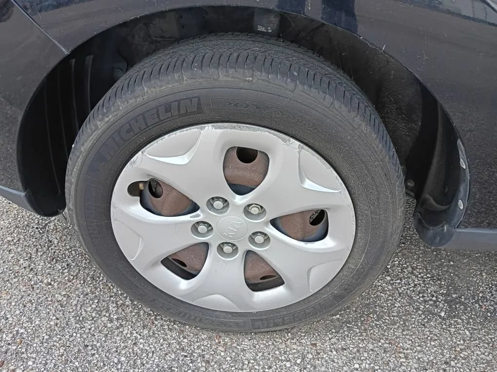 Used 2014 Kia Soul FWD image 17