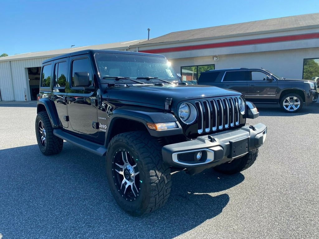 Used 2019 Jeep Wrangler Unlimited Sahara image 6