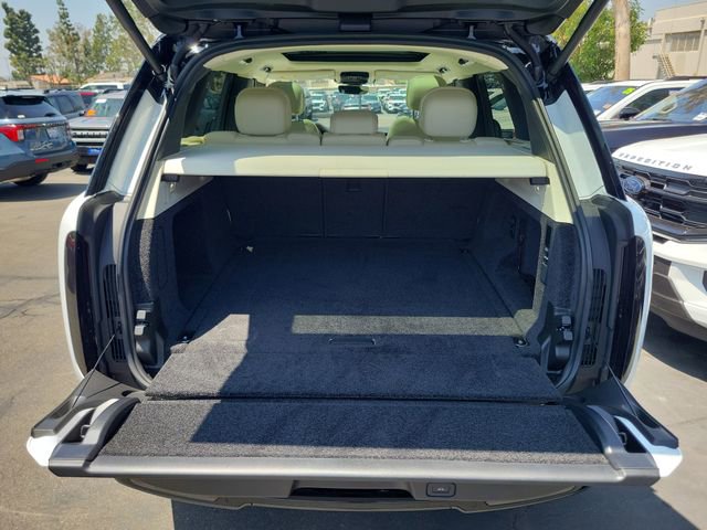 Used 2025 Land Rover Range Rover SE AWD/4WD image 20