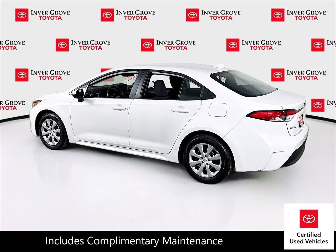 Certified 2025 Toyota Corolla LE FWD image 7