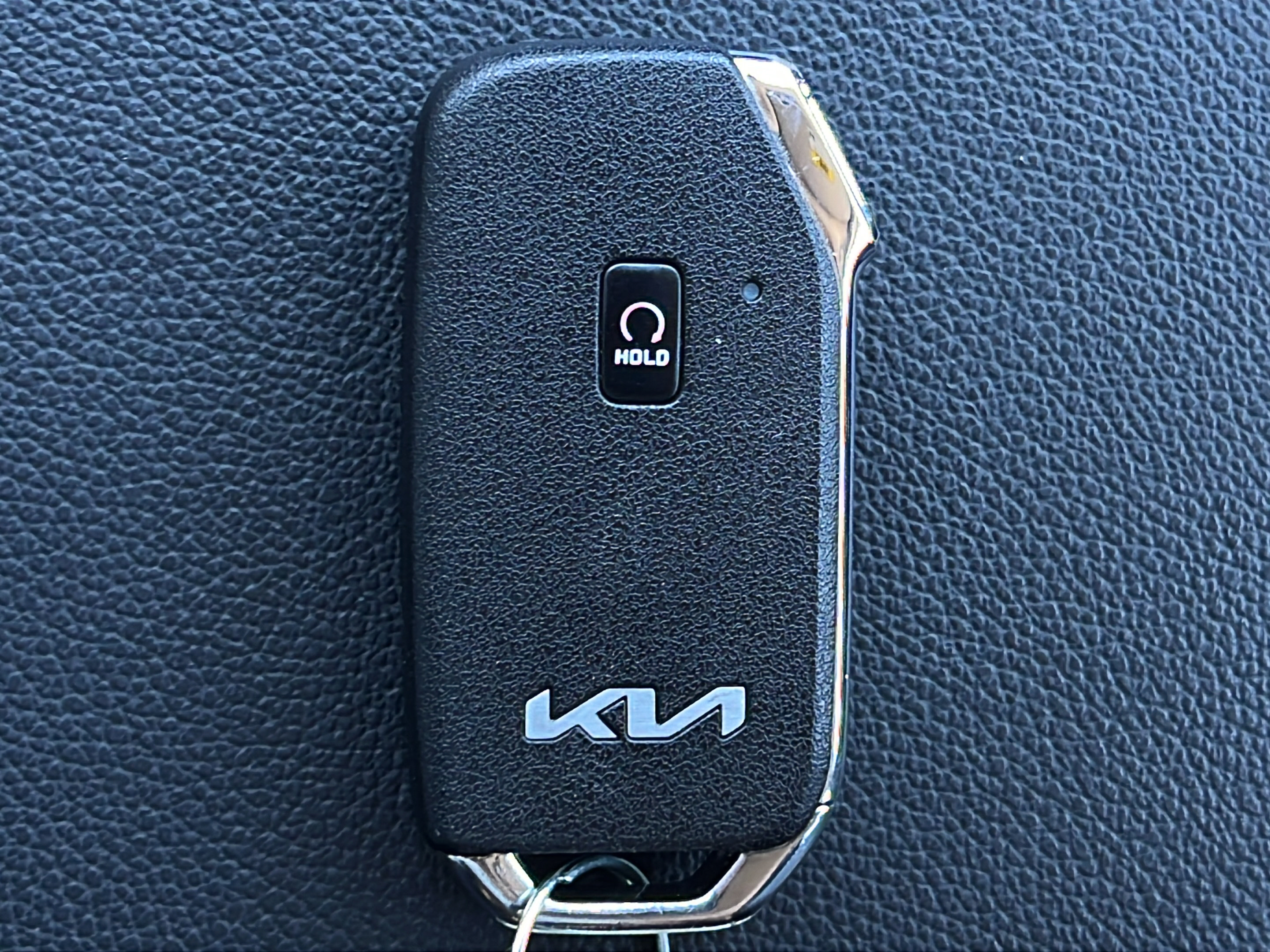 Certified 2025 Kia Sportage SX FWD image 27