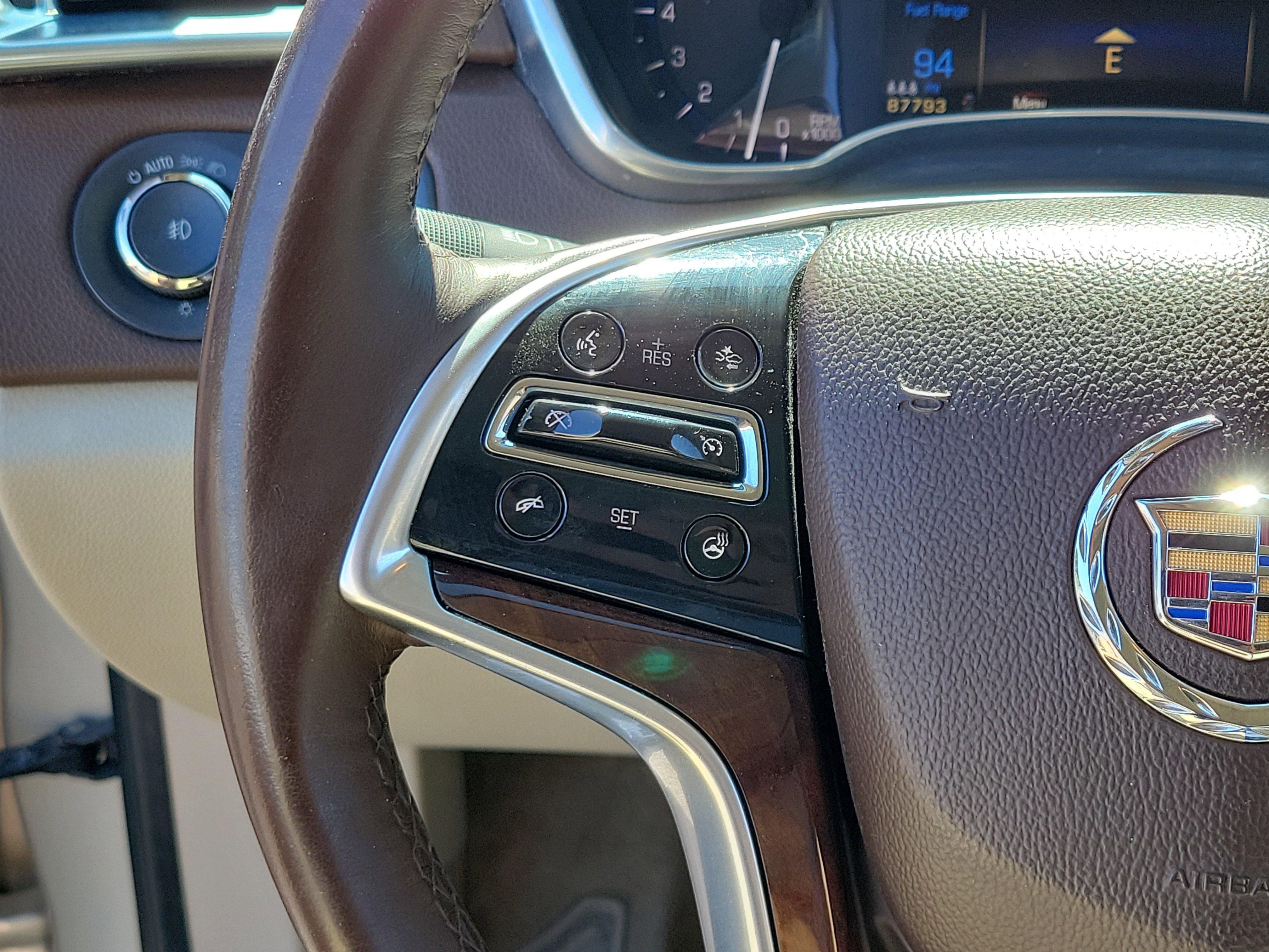 Used 2013 Cadillac SRX Performance w/ Driver Awareness Package FWD image 25