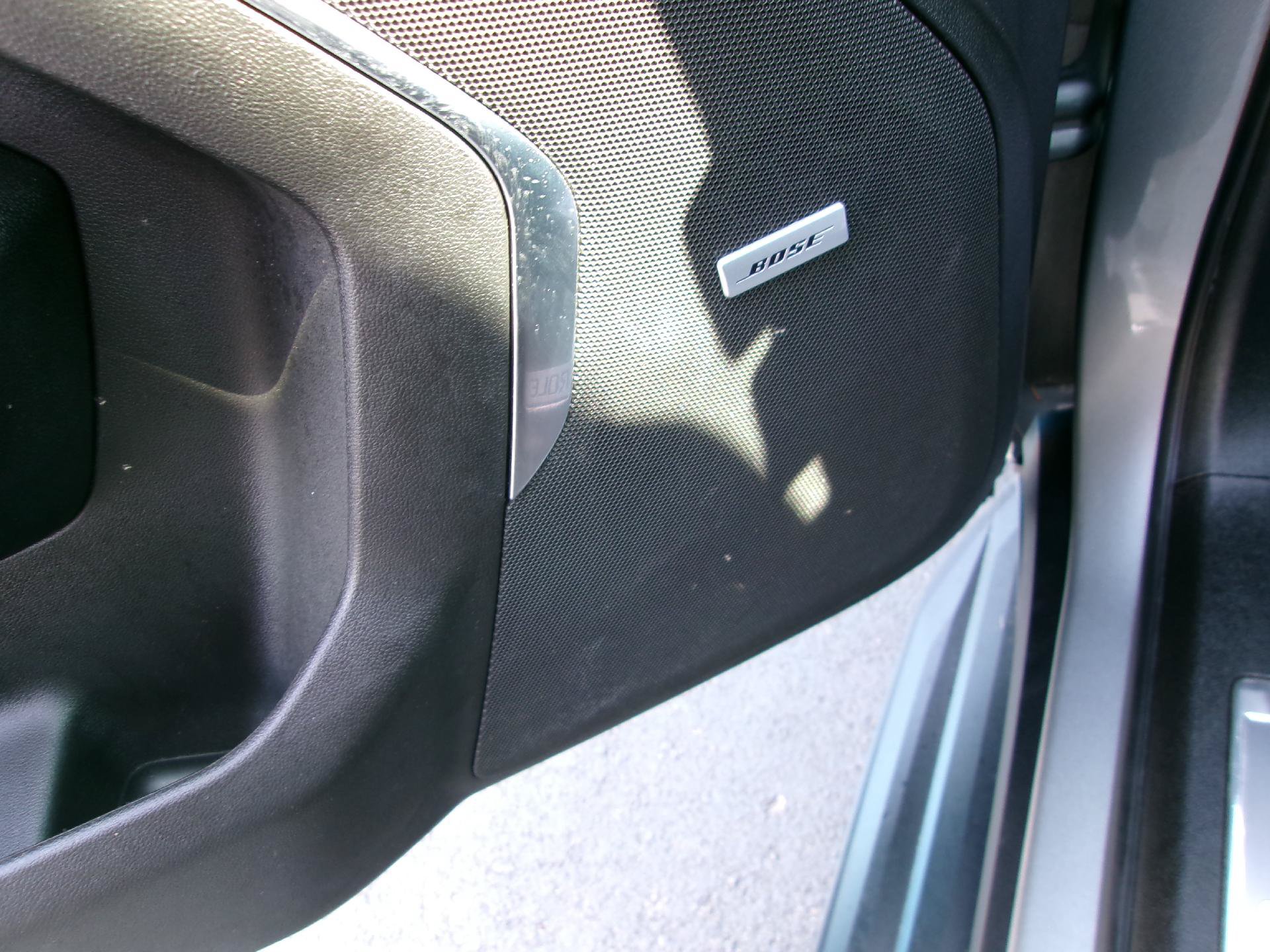 Certified 2025 Chevrolet Suburban Premier AWD/4WD image 11