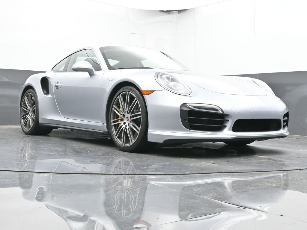 Used 2014 Porsche 911 Turbo S w/ Light Design Package image 39