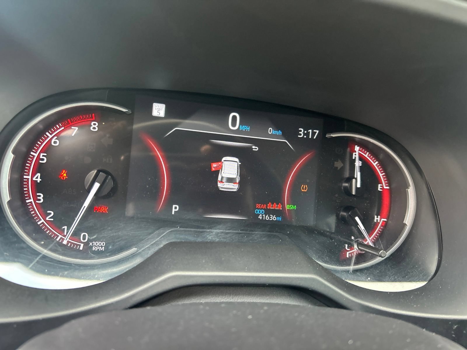 Used 2025 Toyota RAV4 XLE FWD image 20