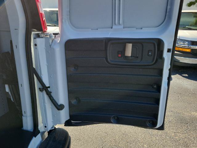 New 2025 Chevrolet Express 2500 Extended w/ Driver Convenience Package RWD image 9