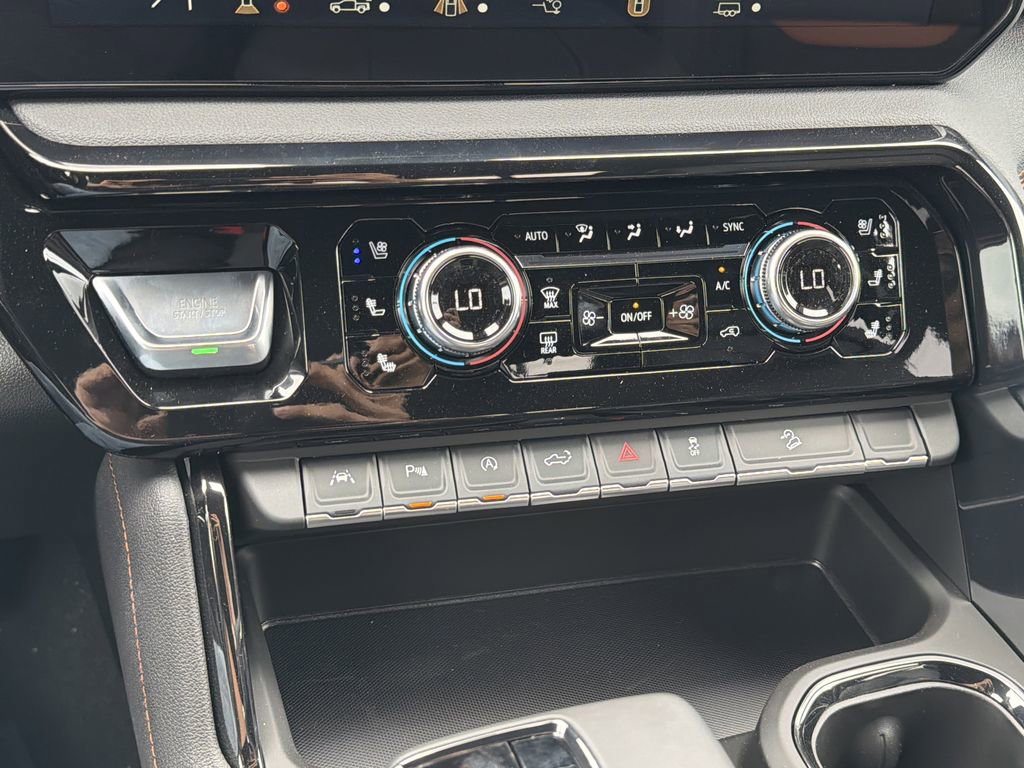 New 2026 GMC Sierra 1500 AT4 w/ Technology Package AWD/4WD image 6