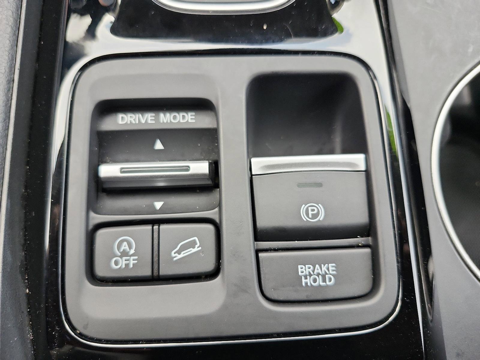 Used 2023 Honda Pilot Elite image 23