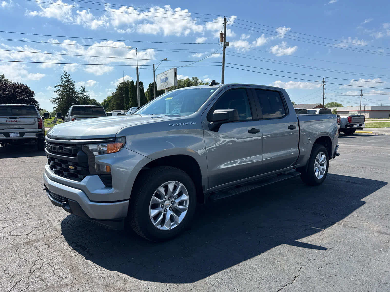 Certified 2025 Chevrolet Silverado 1500 Custom AWD/4WD image 1