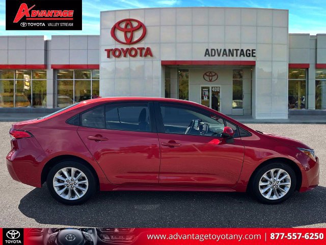 Used 2021 Toyota Corolla LE w/ LE Convenience Package FWD image 5