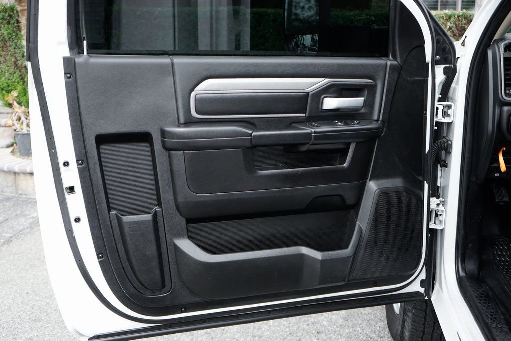 Used 2019 RAM 2500 Tradesman image 16