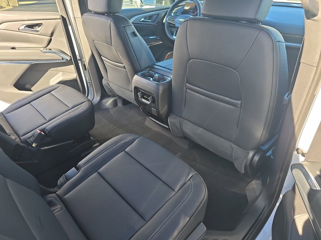 New 2026 Chevrolet Traverse LT w/ Driver Confidence Package image 11