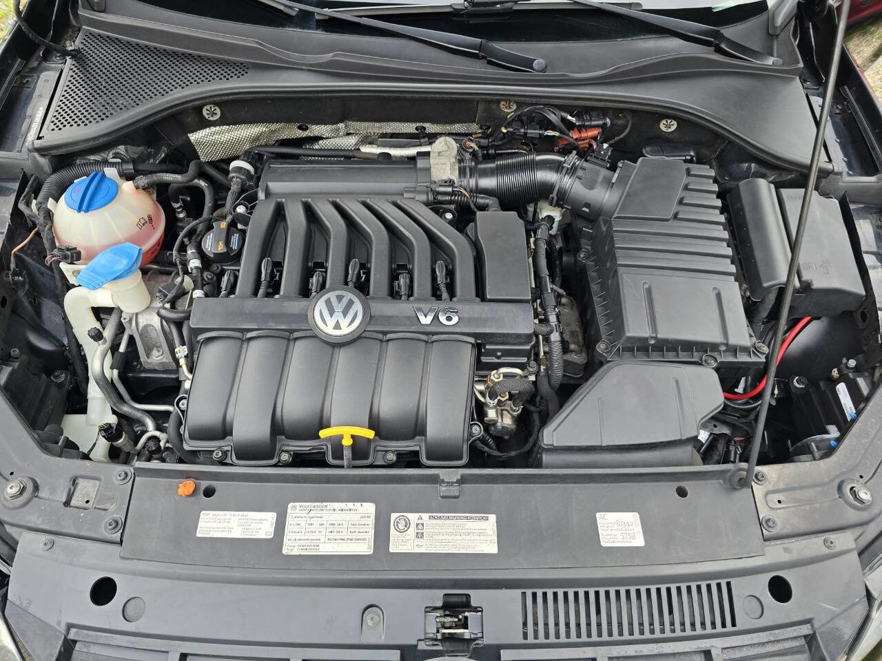 Used 2012 Volkswagen Passat 3.6 SEL Premium FWD image 15