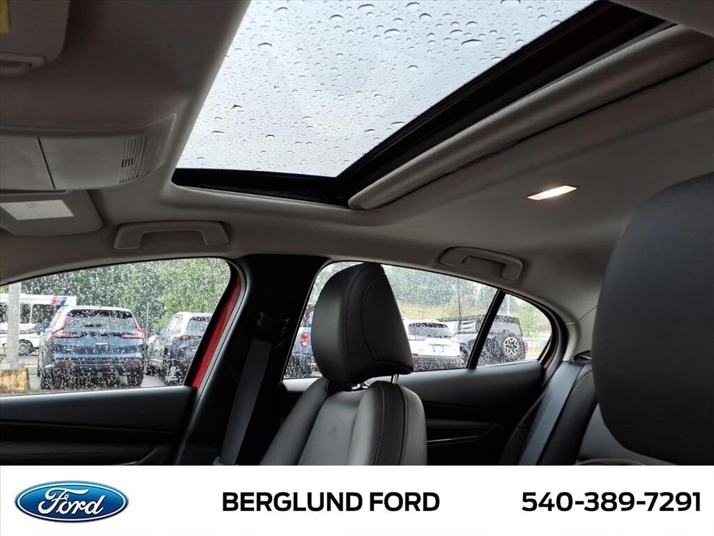 Used 2025 MAZDA MAZDA3 s FWD image 13