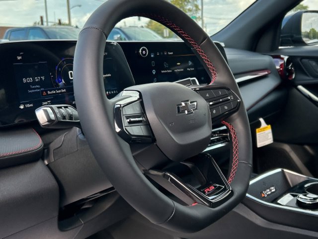 New 2027 Chevrolet Equinox RS w/ Safety and Technology Package AWD/4WD image 33