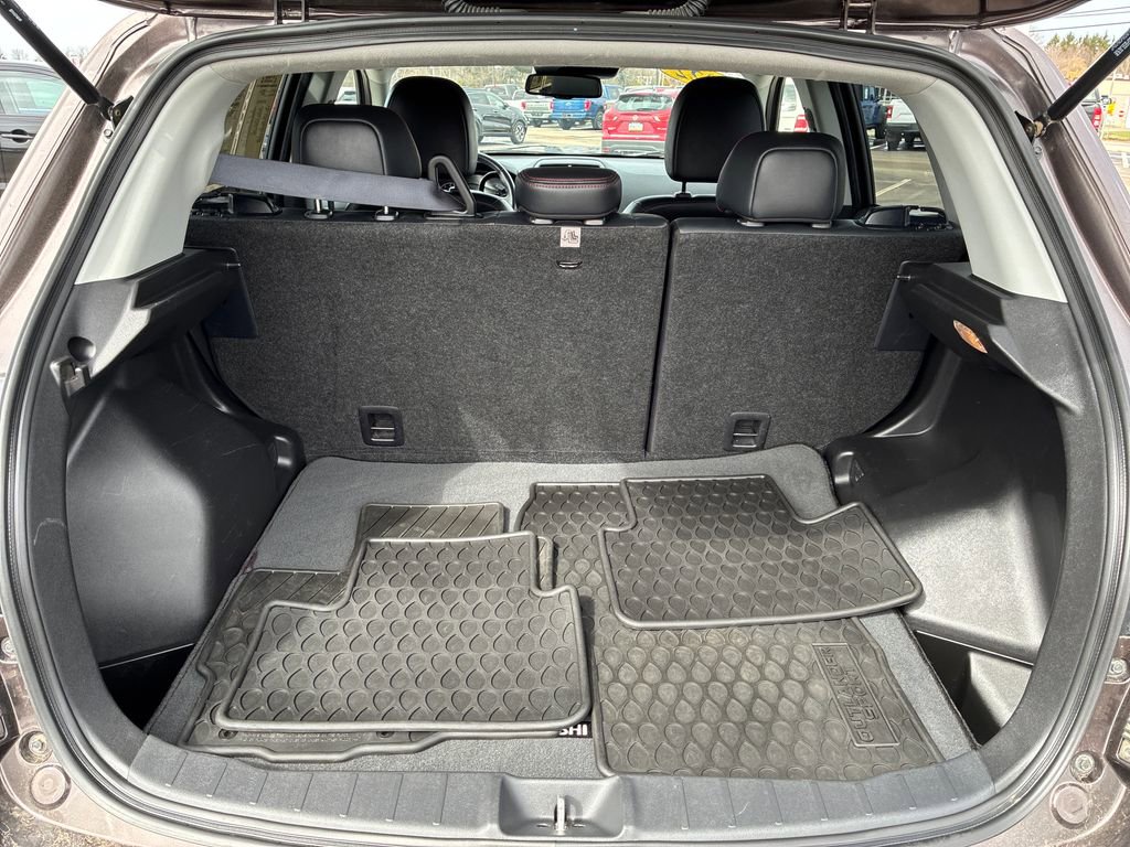 Used 2022 Mitsubishi Outlander Sport SE image 17