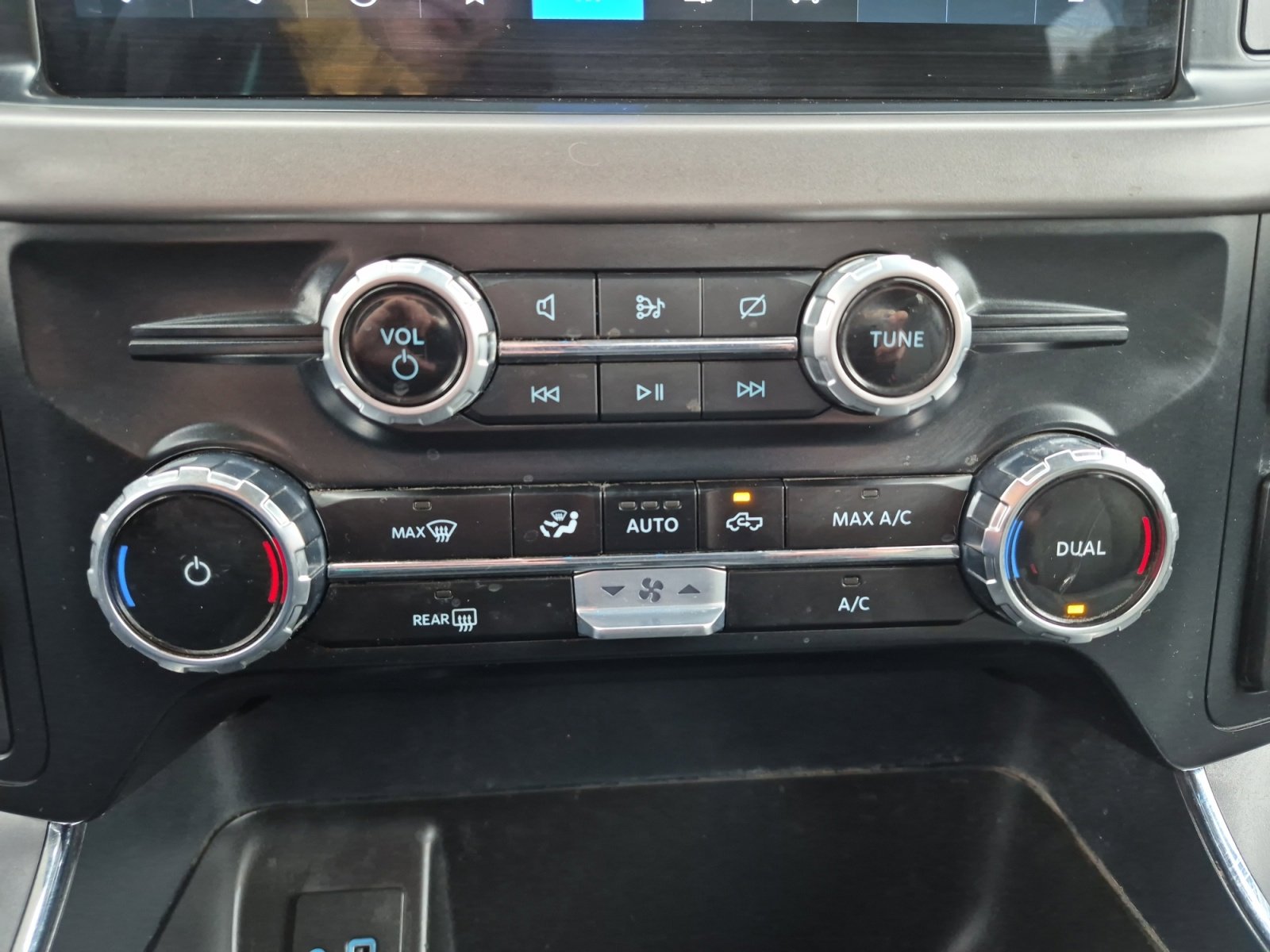 Used 2024 Ford F150 XLT w/ Mobile Office Package image 18