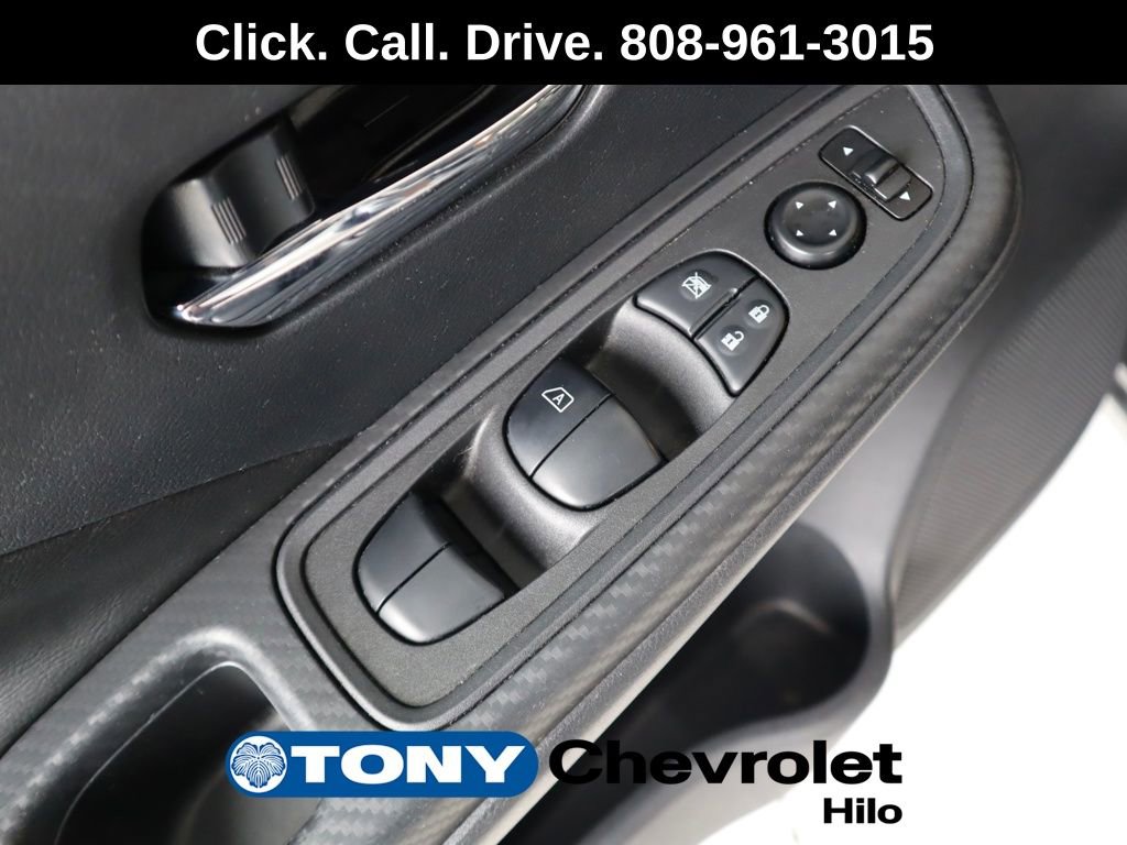 Used 2020 Nissan Versa SV image 10