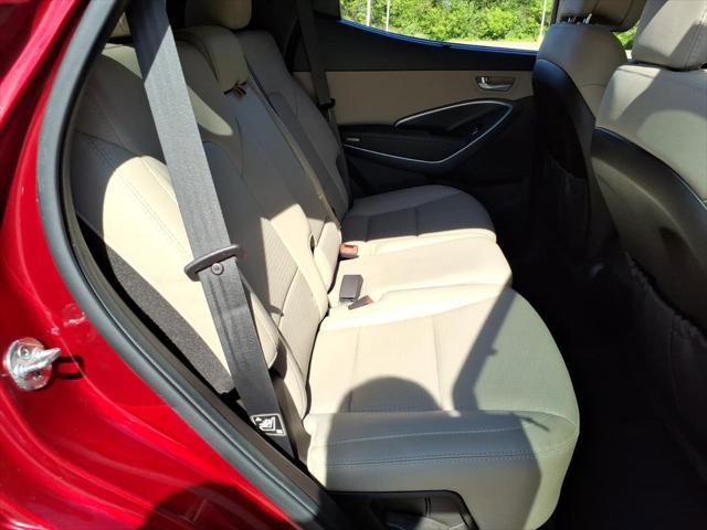 Used 2015 Hyundai Santa Fe Sport w/ Option Group 03 AWD/4WD image 10