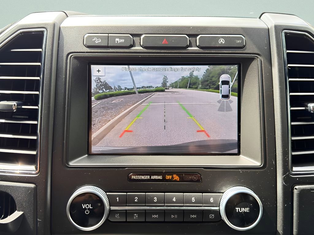 Used 2018 Ford Expedition Max Limited AWD/4WD image 17
