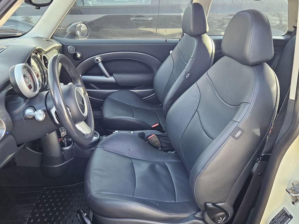 Used 2006 MINI Cooper S FWD image 12