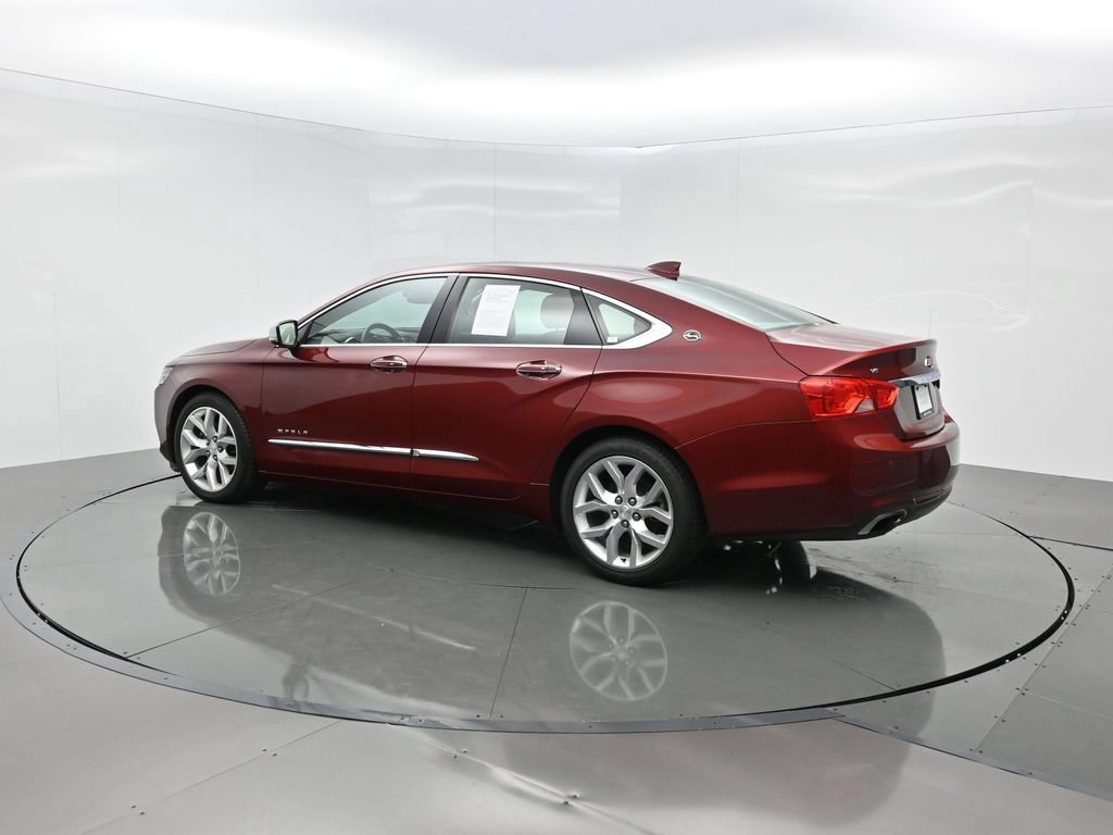 Used 2017 Chevrolet Impala Premier w/ Enhanced Convenience Package FWD image 3