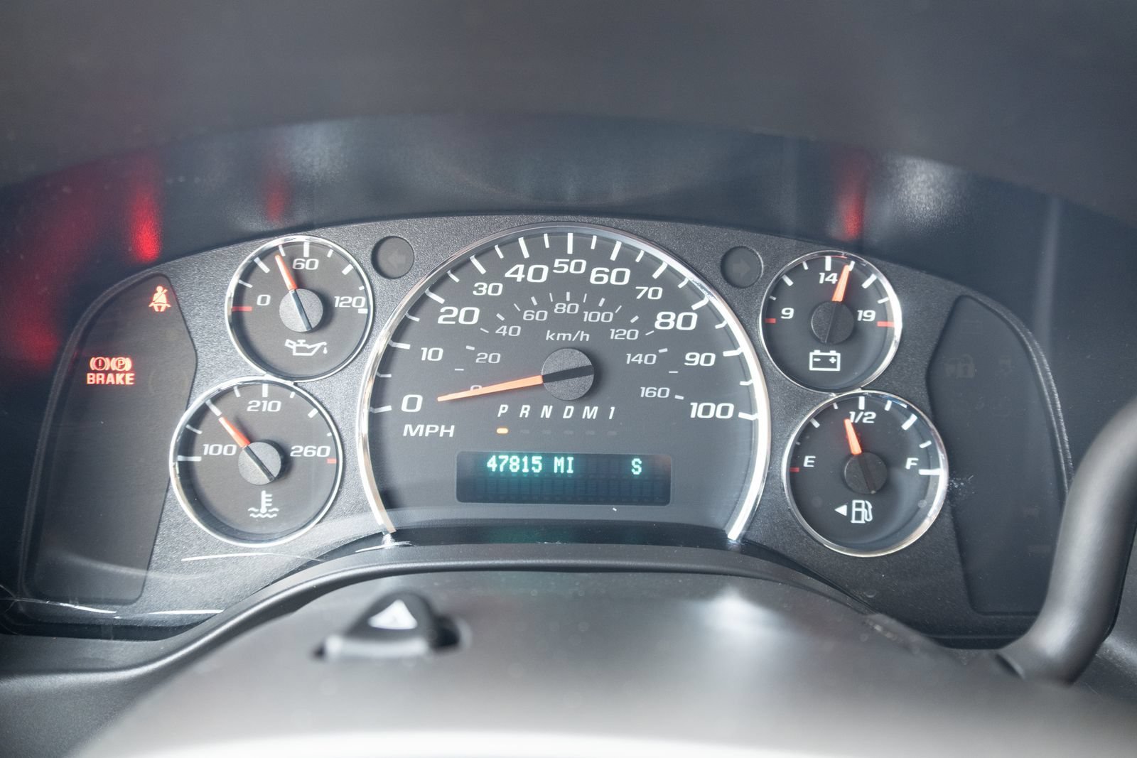 Used 2025 Chevrolet Express 3500 LT w/ LT Preferred Equipment Group RWD image 4