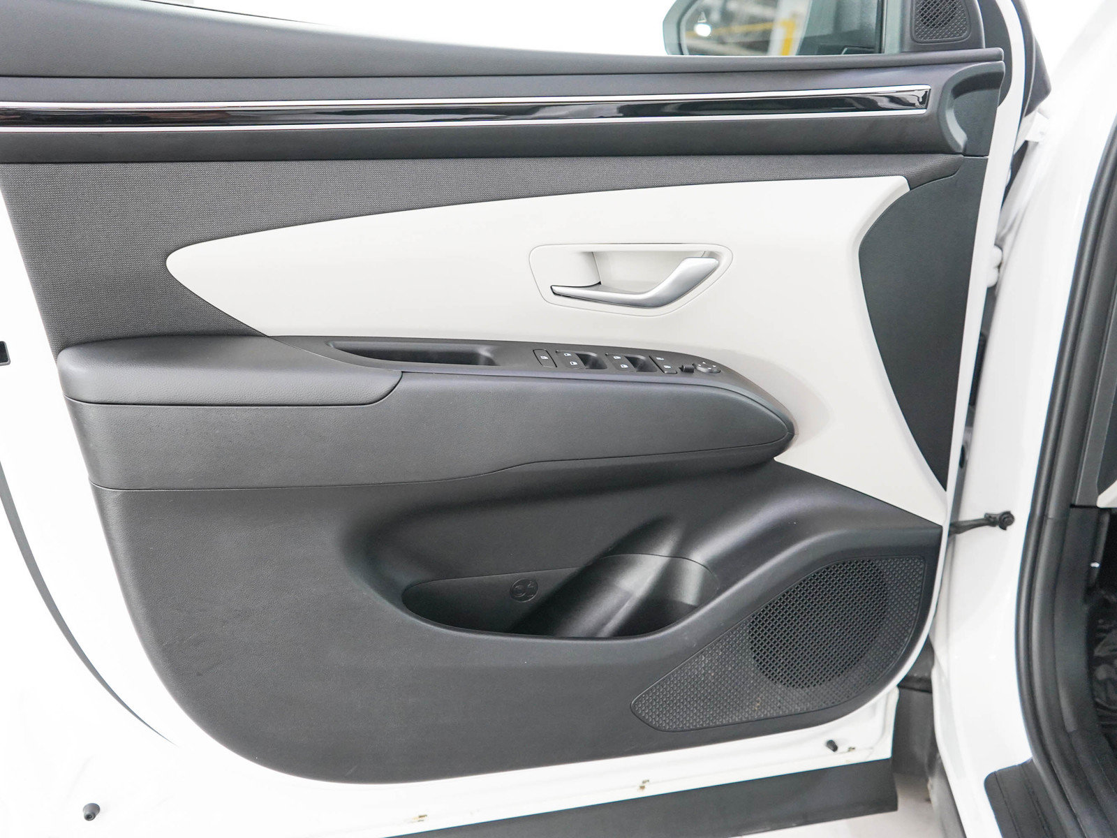 Used 2024 Hyundai Tucson SEL w/ Convenience Package AWD/4WD image 19