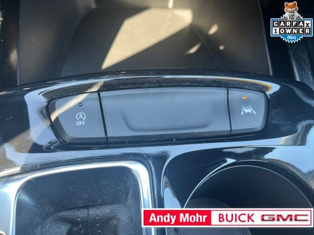 Used 2025 Chevrolet Trax LT w/ Driver Confidence Package FWD image 28