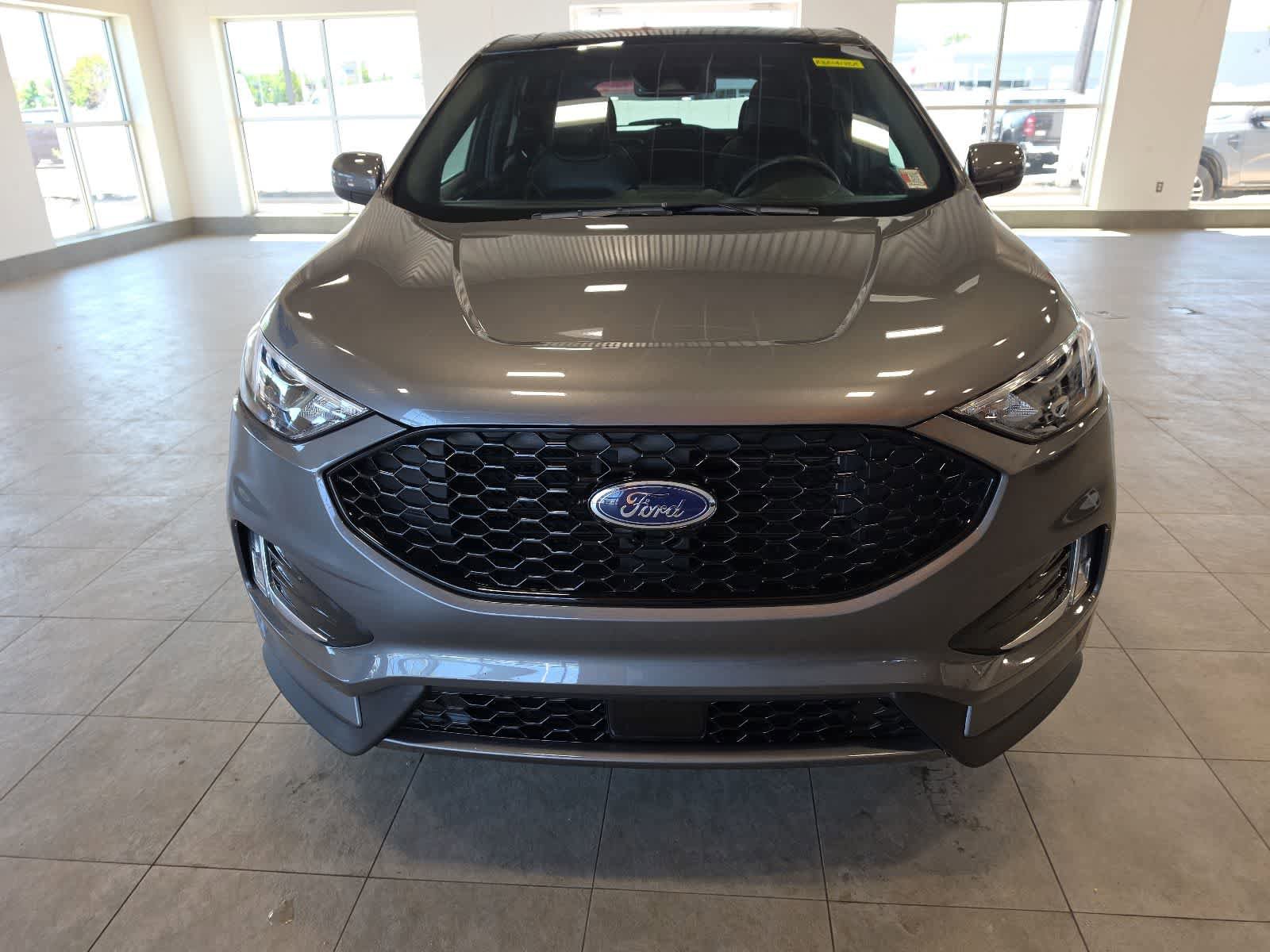 Used 2024 Ford Edge ST-Line AWD/4WD image 3