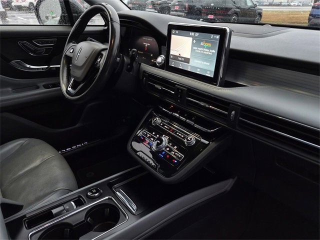 Used 2021 Lincoln Corsair Reserve w/ Sport Package image 12