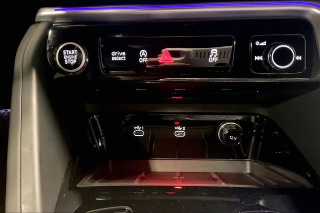 Used 2025 Audi Q5 Prestige image 33