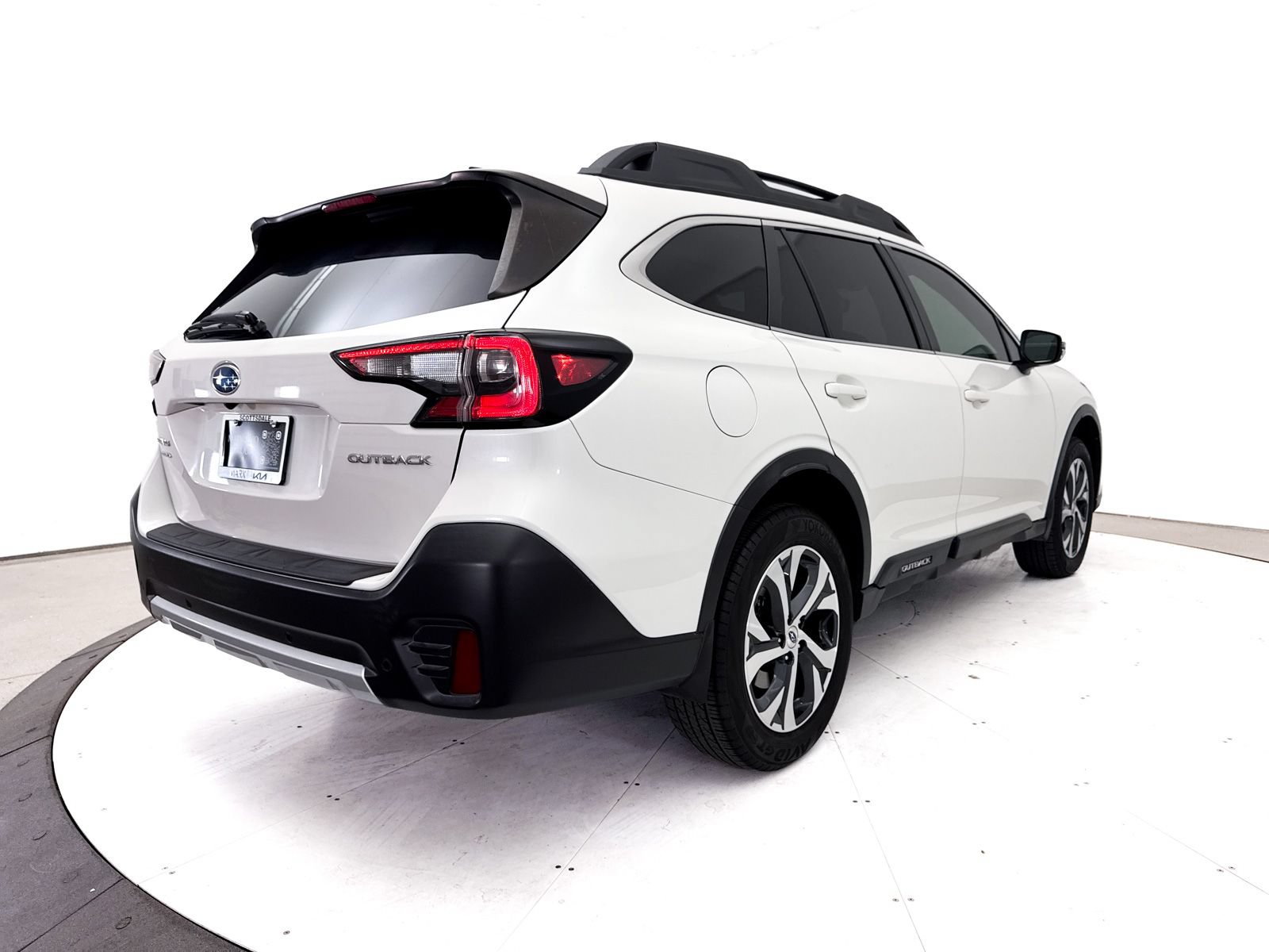 Used 2020 Subaru Outback Limited AWD/4WD image 18