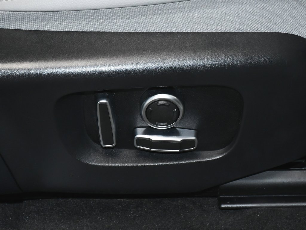 Used 2022 Land Rover Range Rover Evoque SE image 58