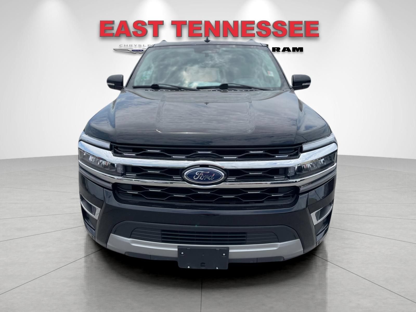 Used 2024 Ford Expedition Max Limited RWD image 9