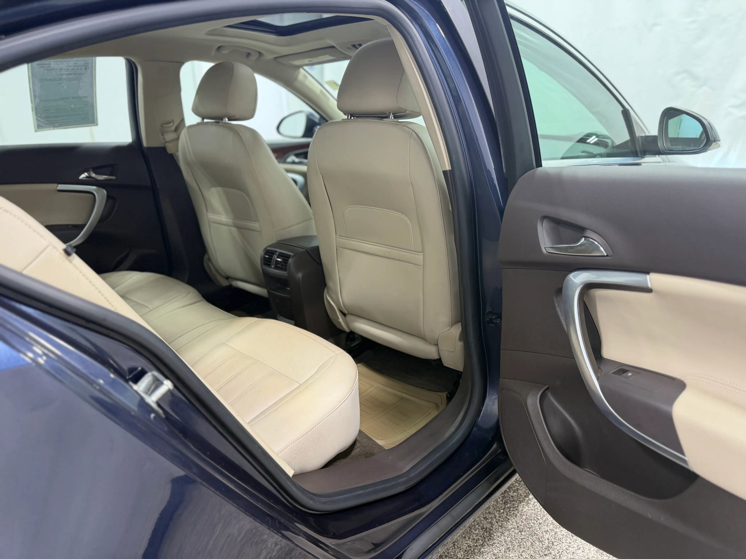 Used 2015 Buick Regal FWD image 28