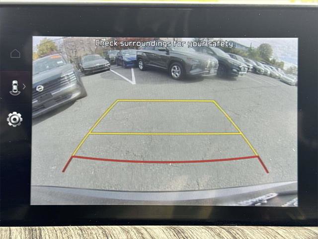 Used 2023 Kia Telluride EX w/ EX Captain's Chair Package image 30